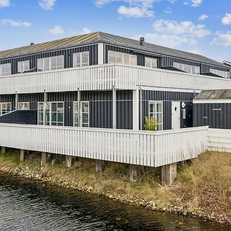 Beautiful With Sea View In Oer Maritime Ferieby Feriehus Ebeltoft